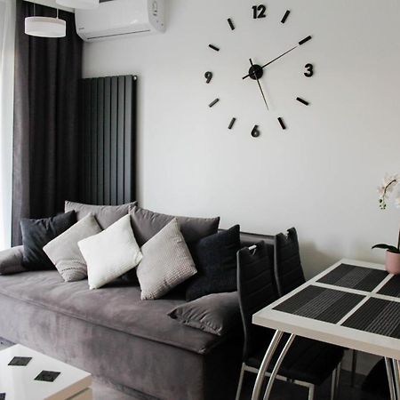 Apartament Wroclaw Centrum Galeria Magnolia Екстер'єр фото