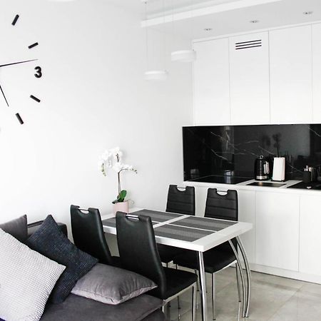Apartament Wroclaw Centrum Galeria Magnolia Екстер'єр фото