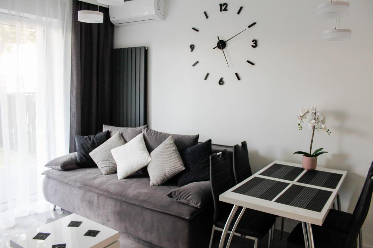 Apartament Wroclaw Centrum Galeria Magnolia Екстер'єр фото