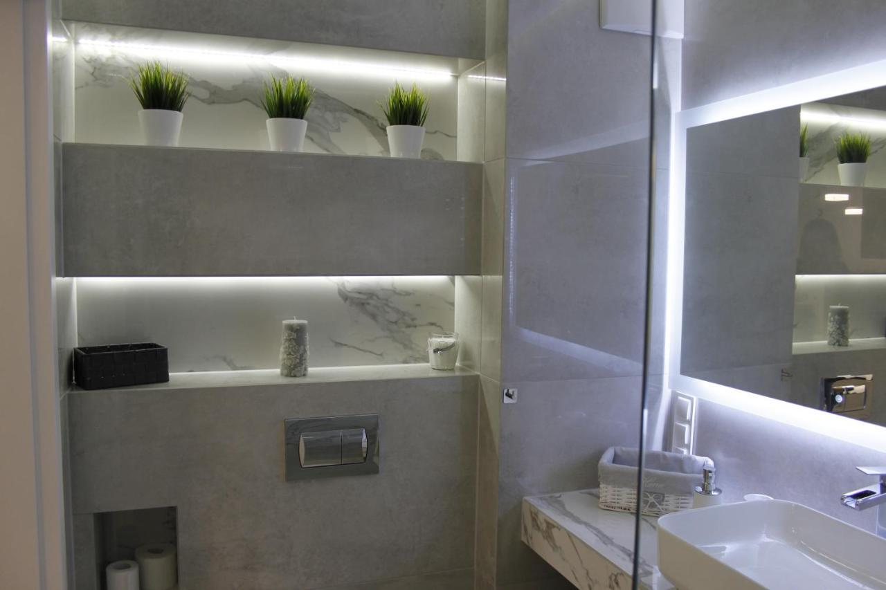 Apartament Wroclaw Centrum Galeria Magnolia Екстер'єр фото